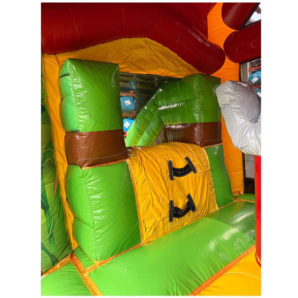 Bouncy Castle with 2 Slides 3D Farm